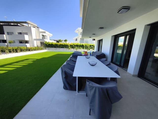 3 soveværelse Lejlighed til leje i El Paraiso, Estepona - € 5.100 (Ref: 9343365)