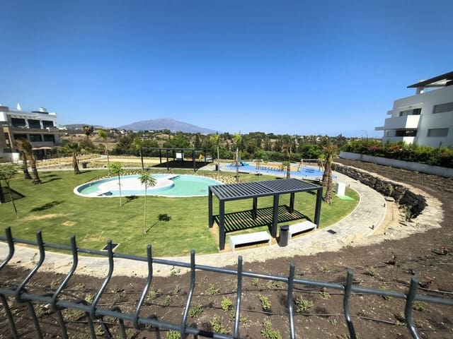 3 soveværelse Lejlighed til leje i El Paraiso, Estepona - € 5.100 (Ref: 9343365)