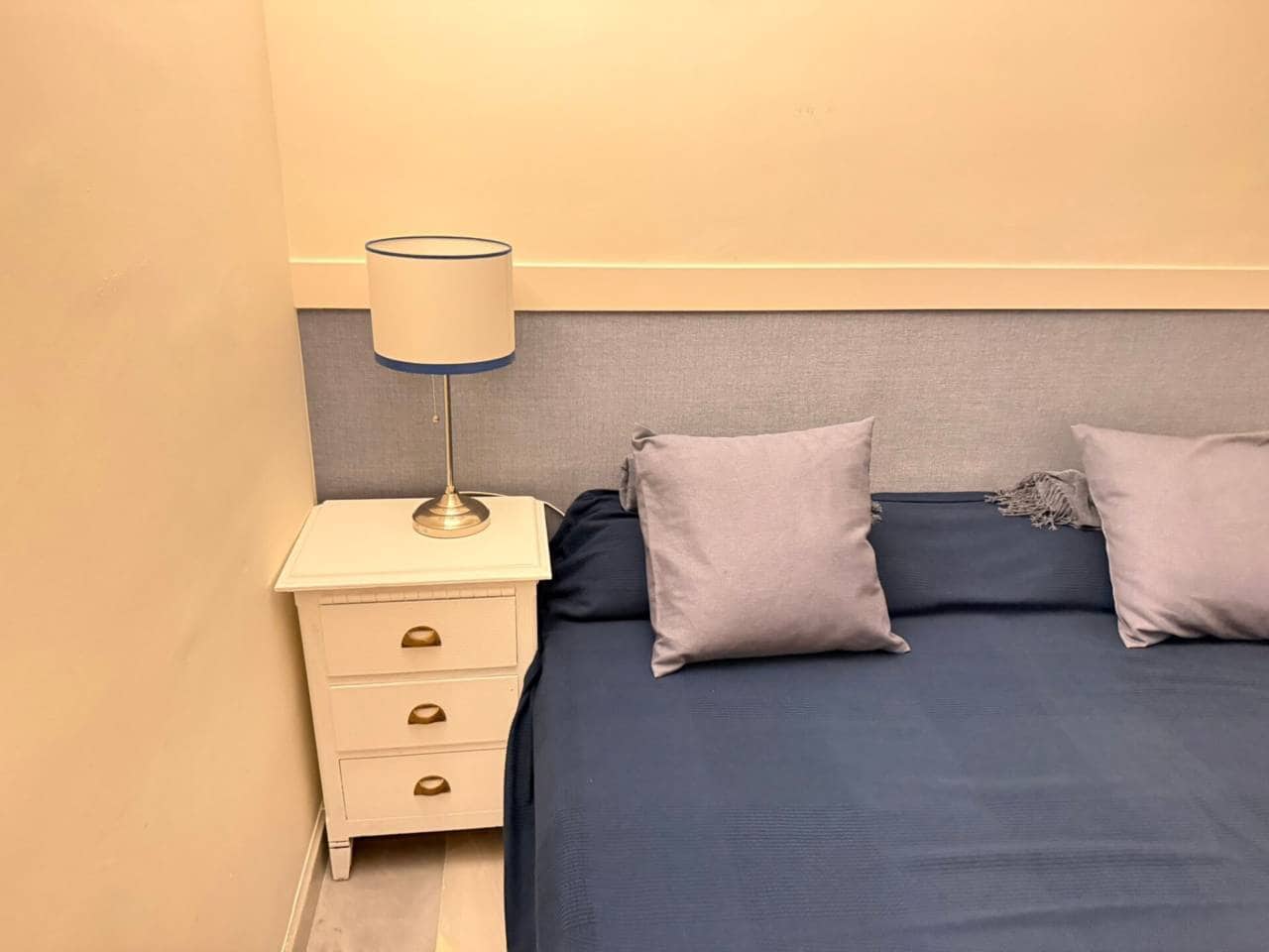 3 bedroom Flat for rent in Elviria with pool garage - € 3,500 (Ref: 9343367)