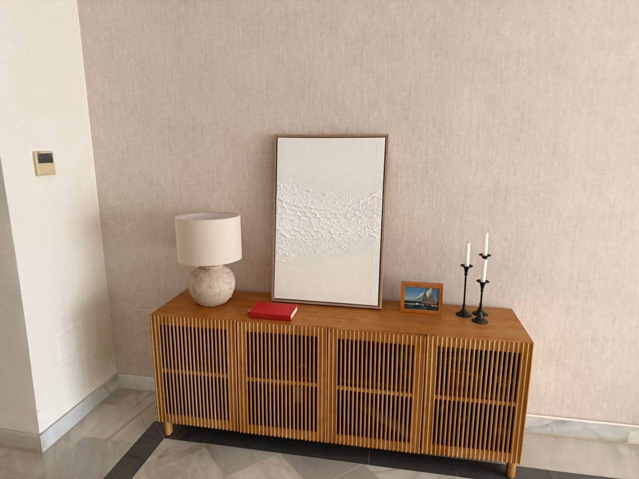 3 bedroom Flat for rent in Elviria with pool garage - € 3,500 (Ref: 9343367)