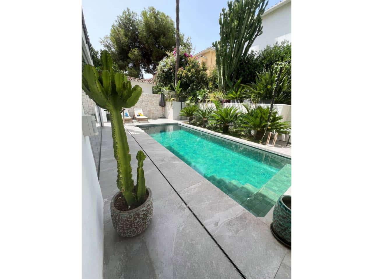 5 Zimmer Villa zu vermieten in Marbella mit Pool Garage - 9.500 € (Ref: 9343369)