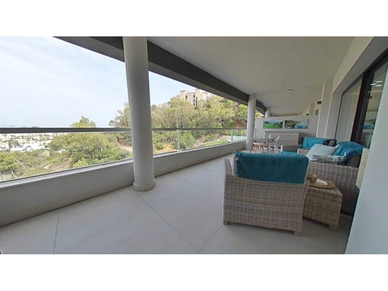 3 Zimmer Wohnung zu verkaufen in La Quinta mit Pool Garage - 950.000 € (Ref: 9343373)