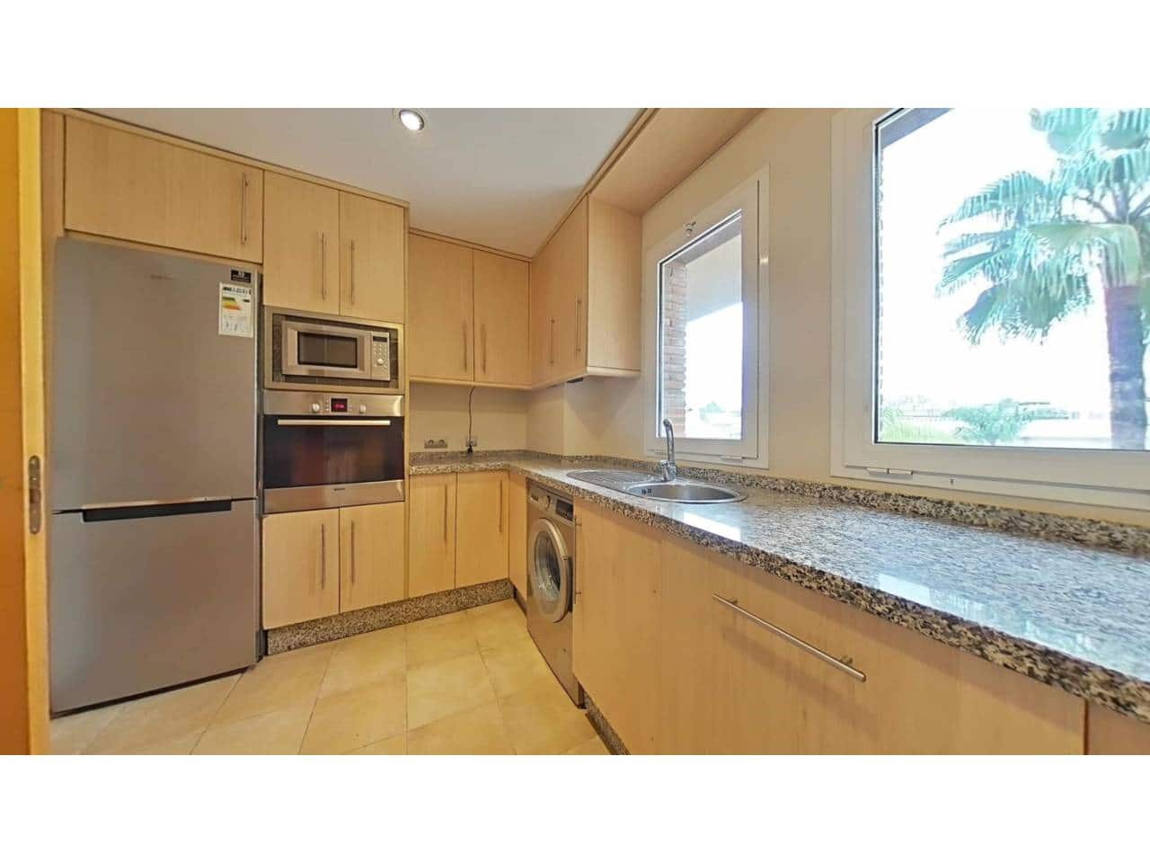 3 bedroom Flat for sale in Bel-Air with pool garage - € 399,000 (Ref: 9343374)