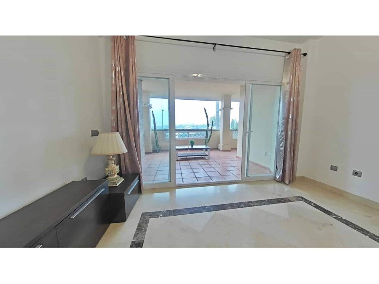 3 bedroom Flat for sale in Bel-Air with pool garage - € 399,000 (Ref: 9343374)