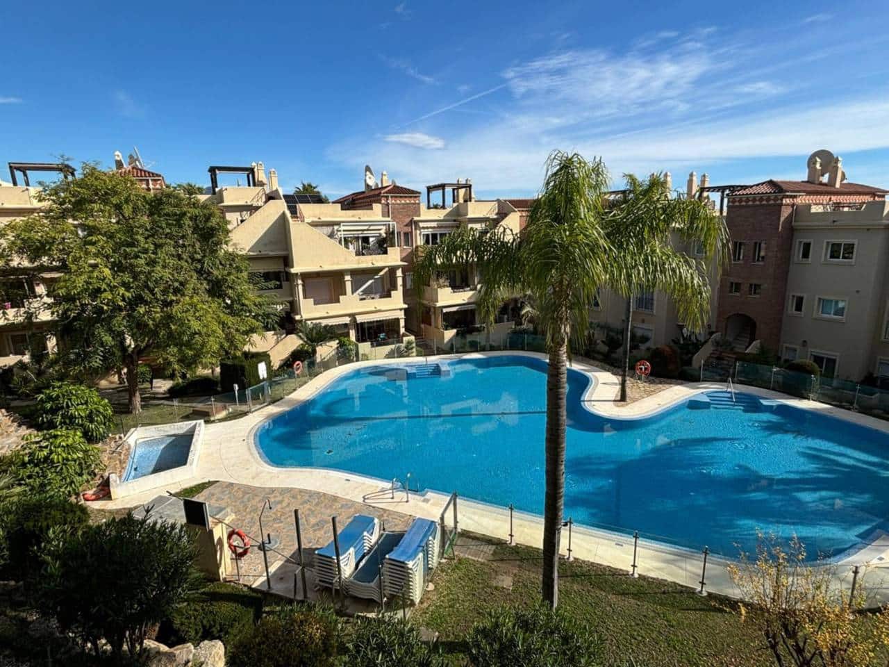 3 bedroom Flat for sale in Bel-Air with pool garage - € 399,000 (Ref: 9343374)
