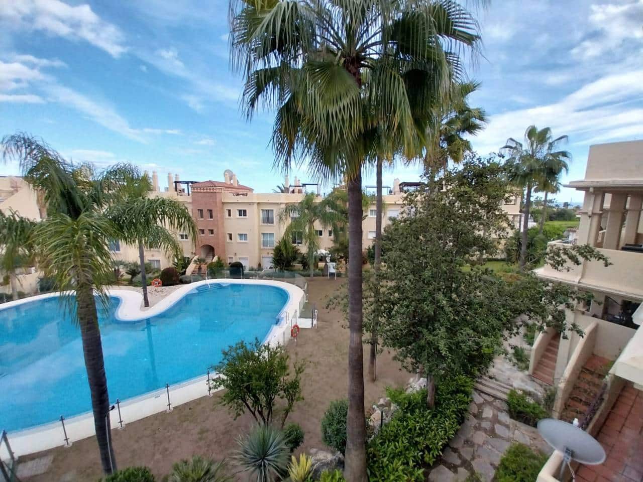 3 bedroom Flat for sale in Bel-Air with pool garage - € 399,000 (Ref: 9343374)