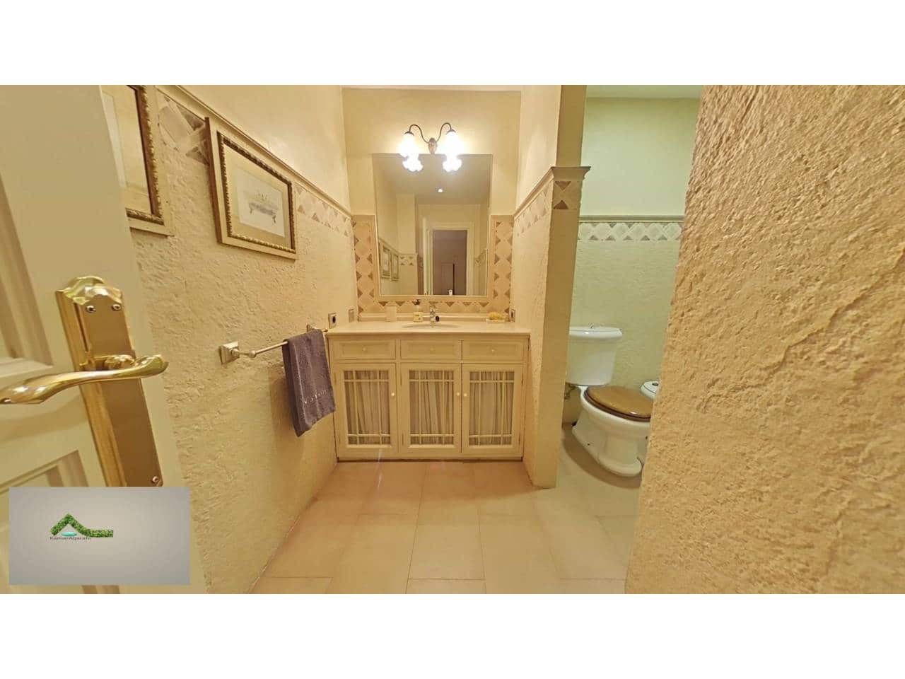 5 sypialnia Dom szeregowy na sprzedaż w Miasto Sewilla z garażem - 2 550 000 € (Ref: 9343375)