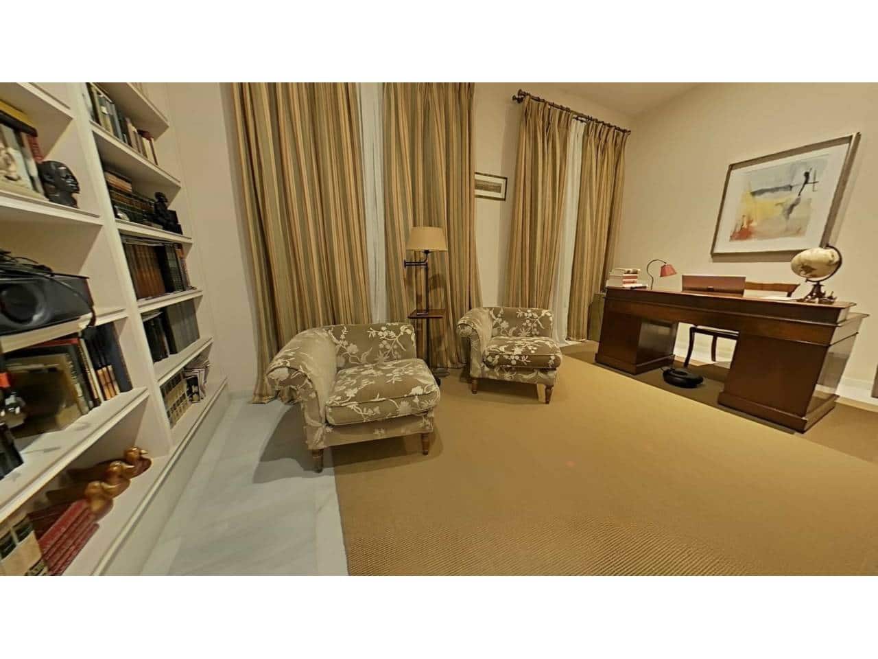 5 sypialnia Dom szeregowy na sprzedaż w Miasto Sewilla z garażem - 2 550 000 € (Ref: 9343375)