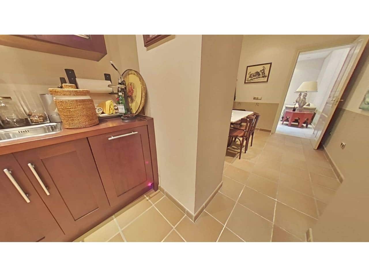 5 sypialnia Dom szeregowy na sprzedaż w Miasto Sewilla z garażem - 2 550 000 € (Ref: 9343375)