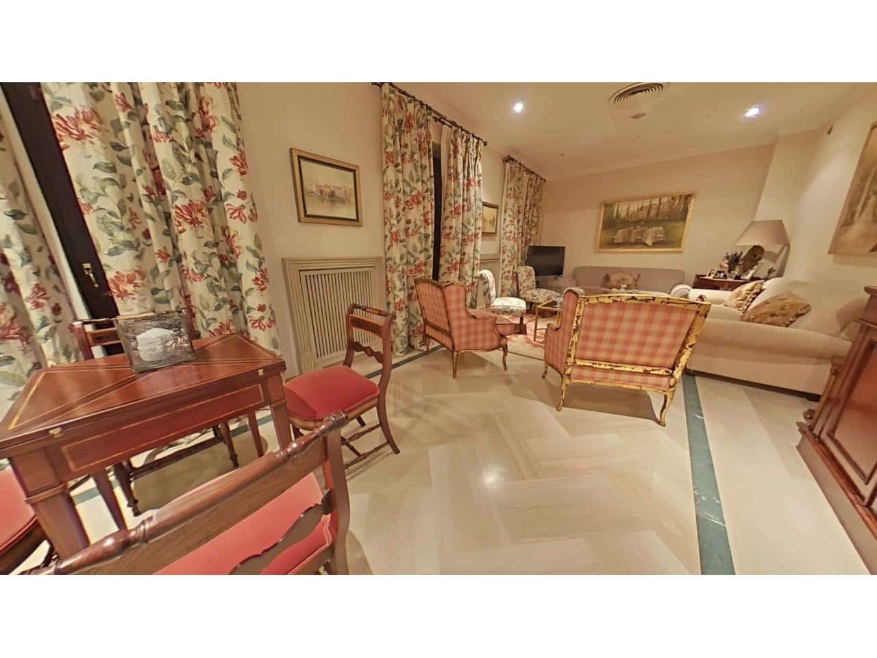 5 sypialnia Dom szeregowy na sprzedaż w Miasto Sewilla z garażem - 2 550 000 € (Ref: 9343375)