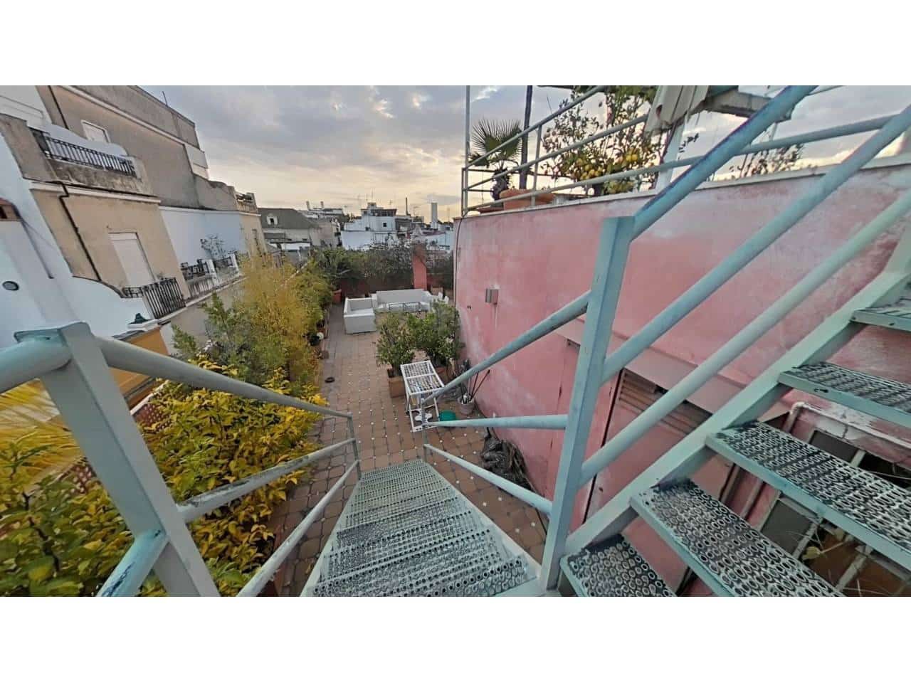 5 sypialnia Dom szeregowy na sprzedaż w Miasto Sewilla z garażem - 2 550 000 € (Ref: 9343375)