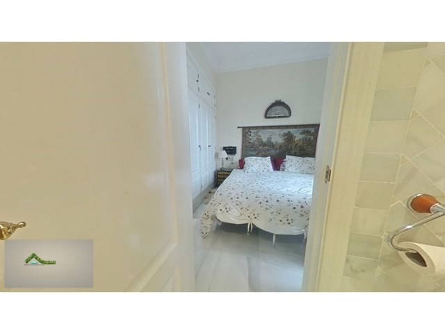 4 bedroom Flat for rent in Alfalfa, Seville city - € 2,000 (Ref: 9343376)