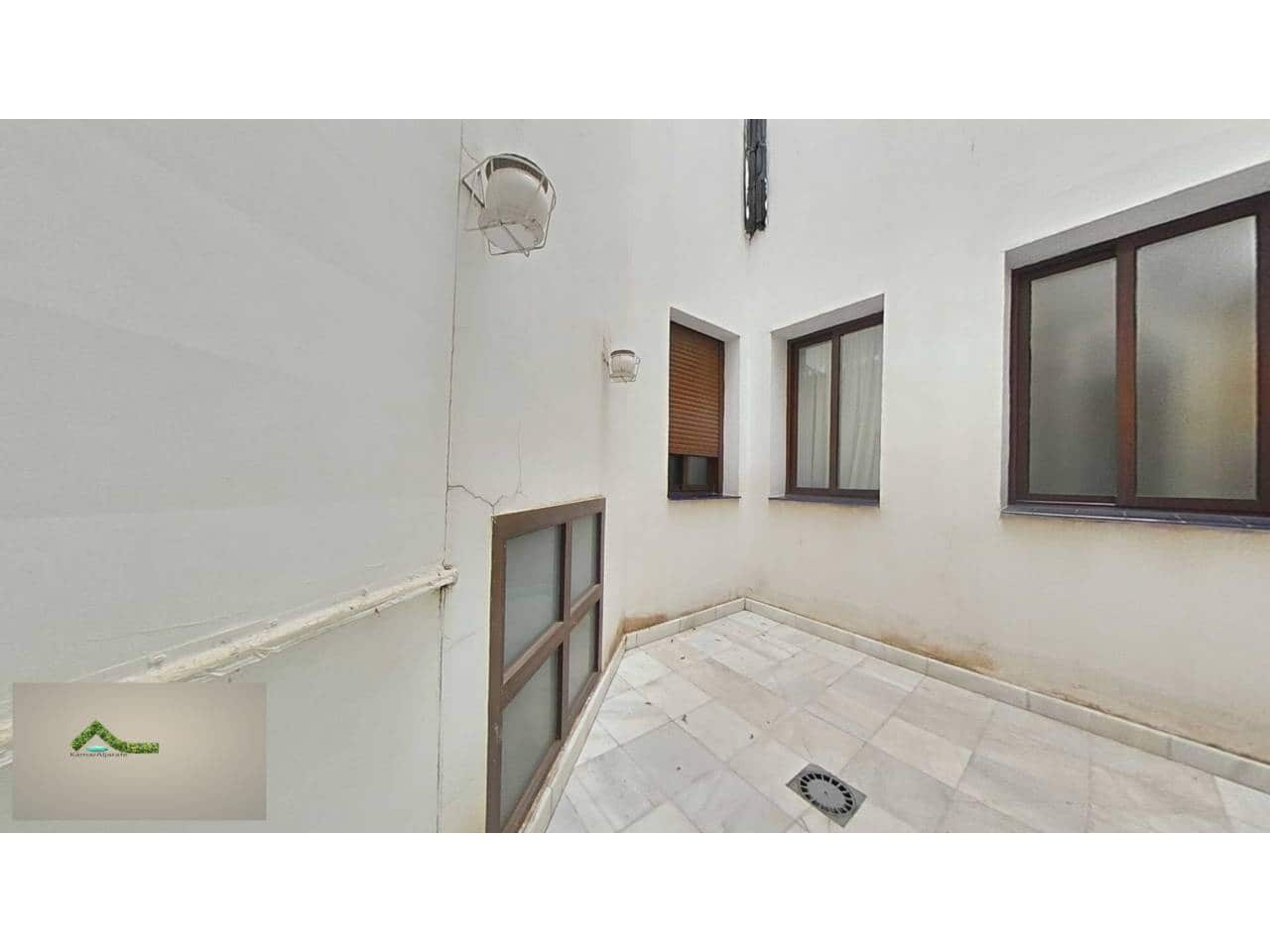 4 soveværelse Lejlighed til leje i Sevilla by - € 2.000 (Ref: 9343376)