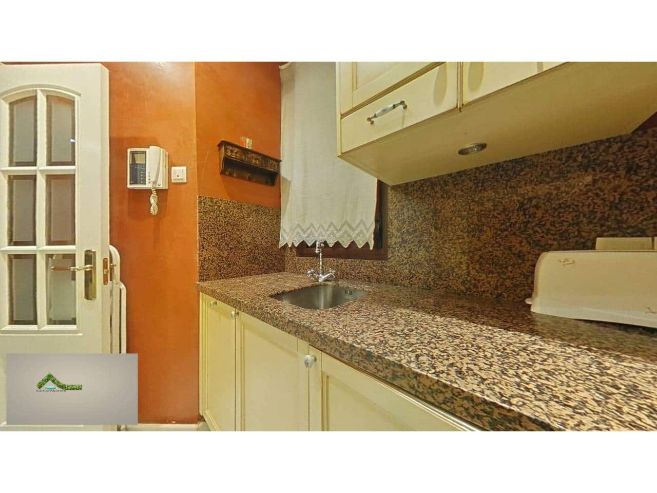 4 soveværelse Lejlighed til leje i Sevilla by - € 2.000 (Ref: 9343376)