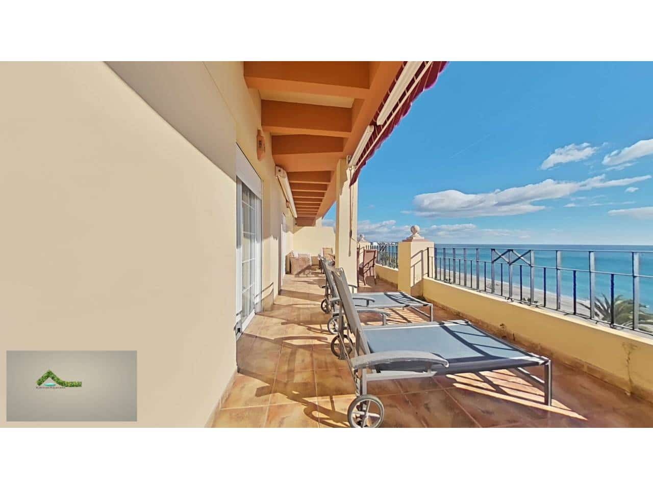 3 Zimmer Wohnung zu vermieten in Estepona mit Garage - 4.900 € (Ref: 9343379)