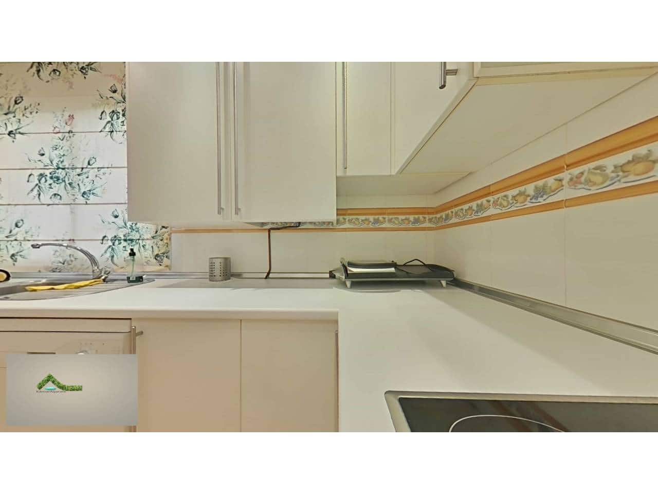 3 Zimmer Wohnung zu vermieten in Estepona mit Garage - 4.900 € (Ref: 9343379)