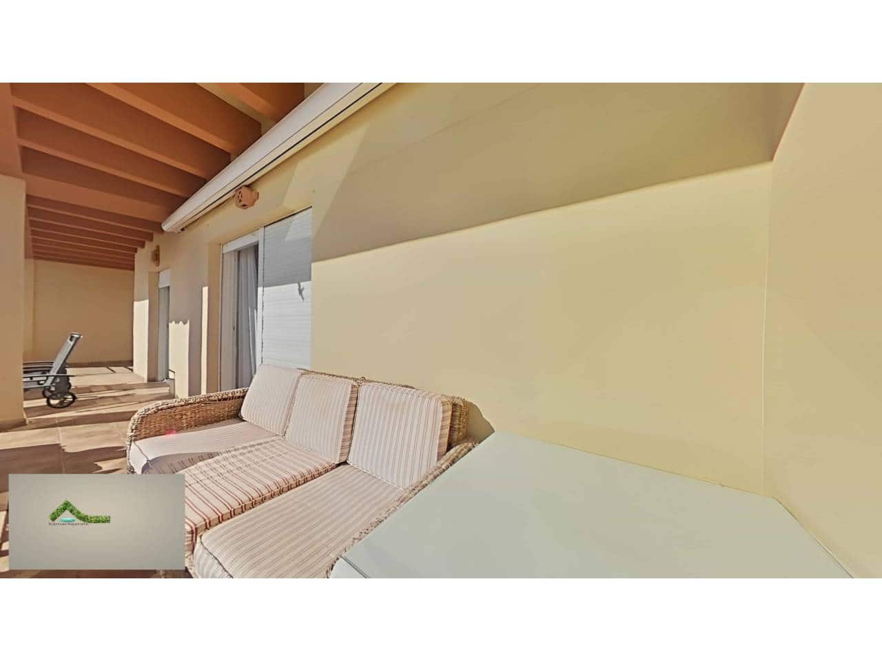 3 Zimmer Wohnung zu vermieten in Estepona mit Garage - 4.900 € (Ref: 9343379)