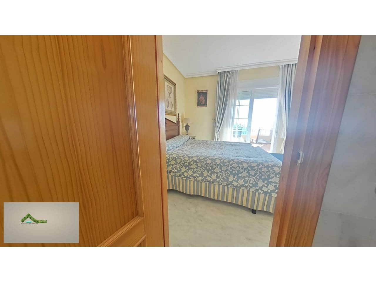 3 Zimmer Wohnung zu vermieten in Estepona mit Garage - 4.900 € (Ref: 9343379)