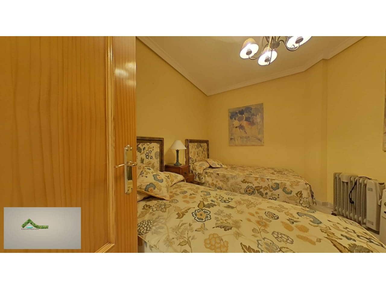 3 Zimmer Wohnung zu vermieten in Estepona mit Garage - 4.900 € (Ref: 9343379)