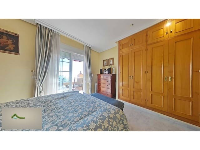 3 Zimmer Wohnung zu vermieten in Estepona mit Garage - 4.900 € (Ref: 9343379)