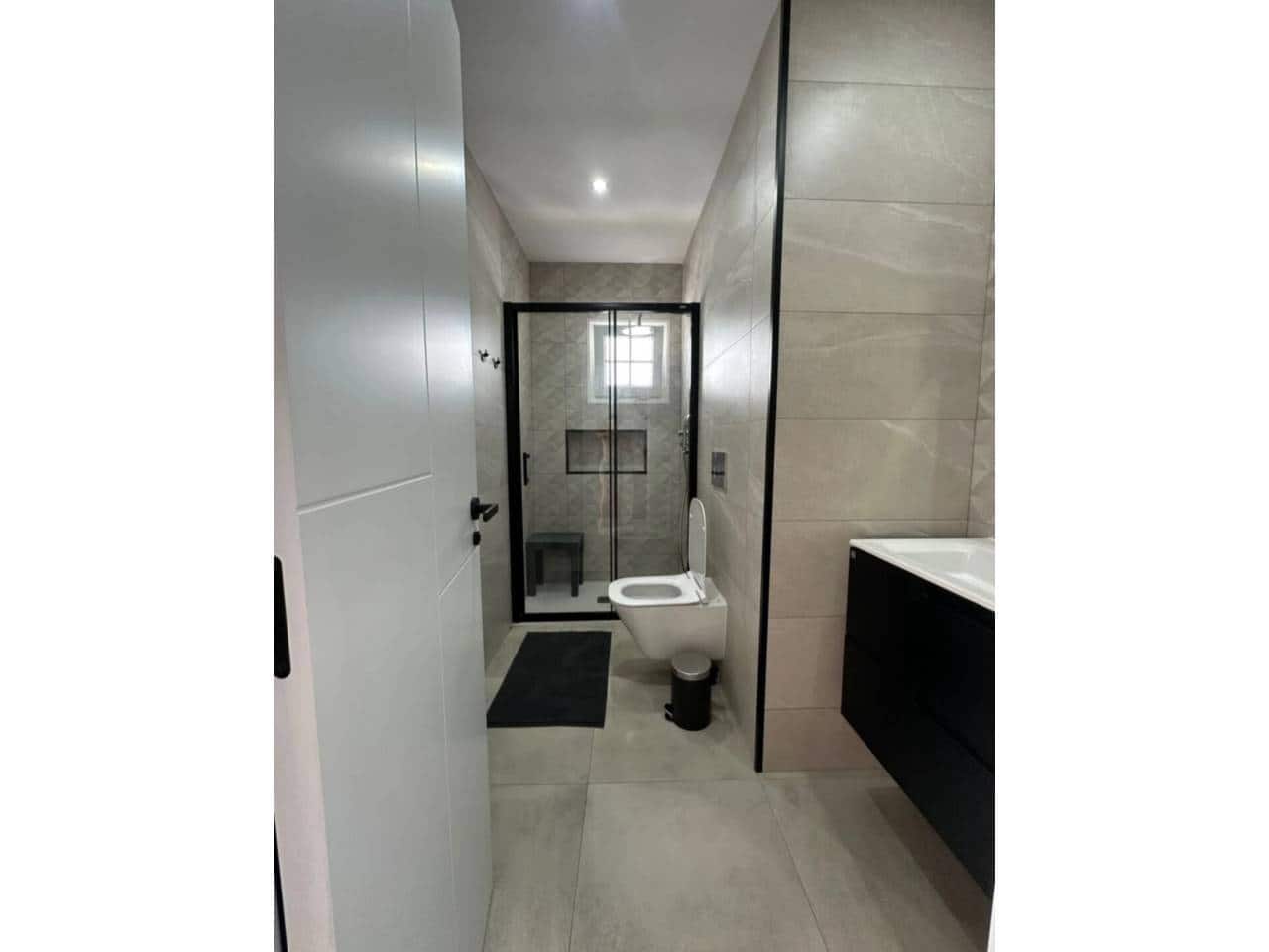 3 makuuhuone Rivitalo vuokrattavana paikassa Marbella mukana uima-altaan 
autotalli - 4 950 € (Ref: 9343380)