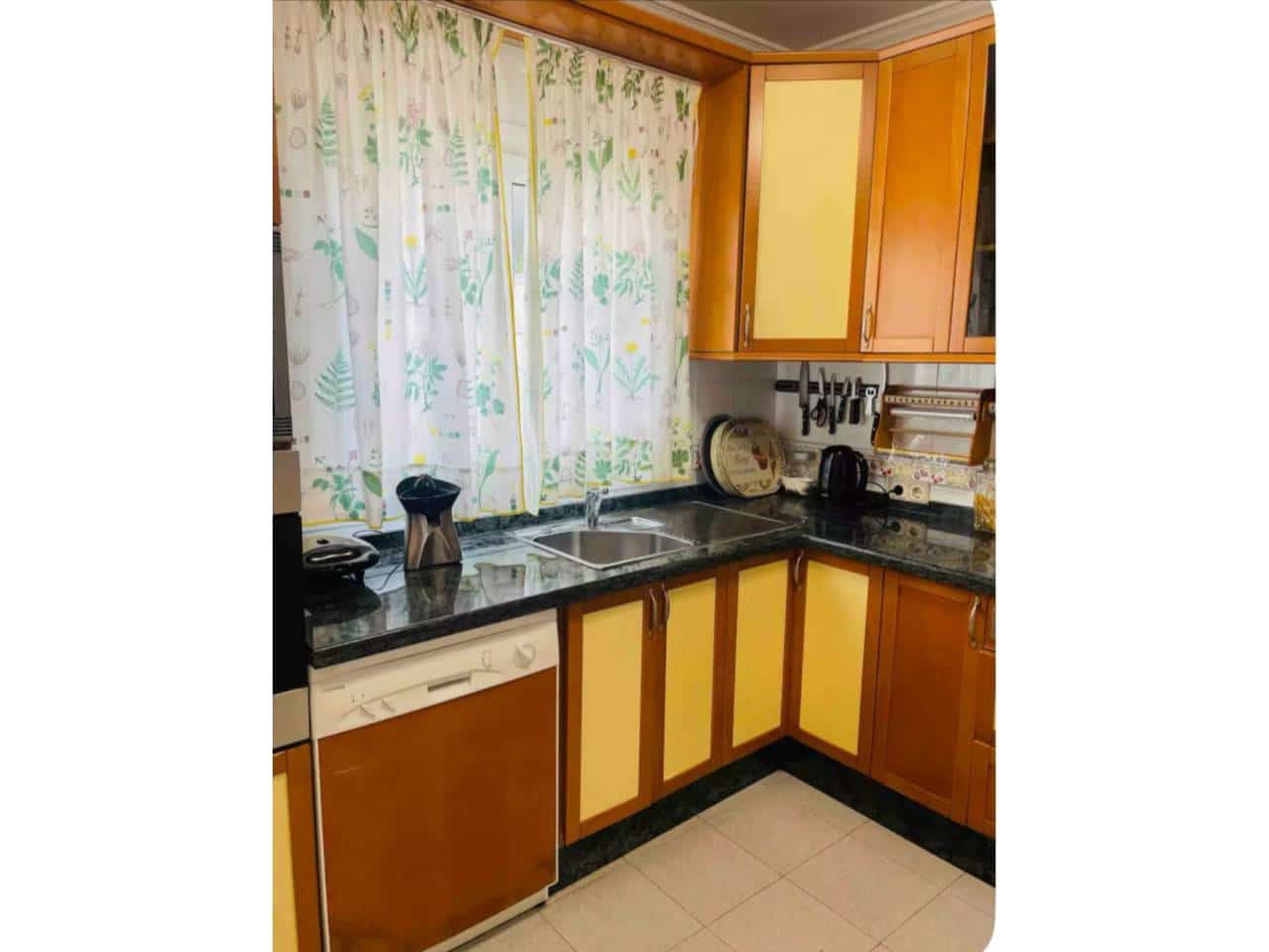 3 makuuhuone Rivitalo vuokrattavana paikassa Marbella mukana uima-altaan 
autotalli - 4 950 € (Ref: 9343380)