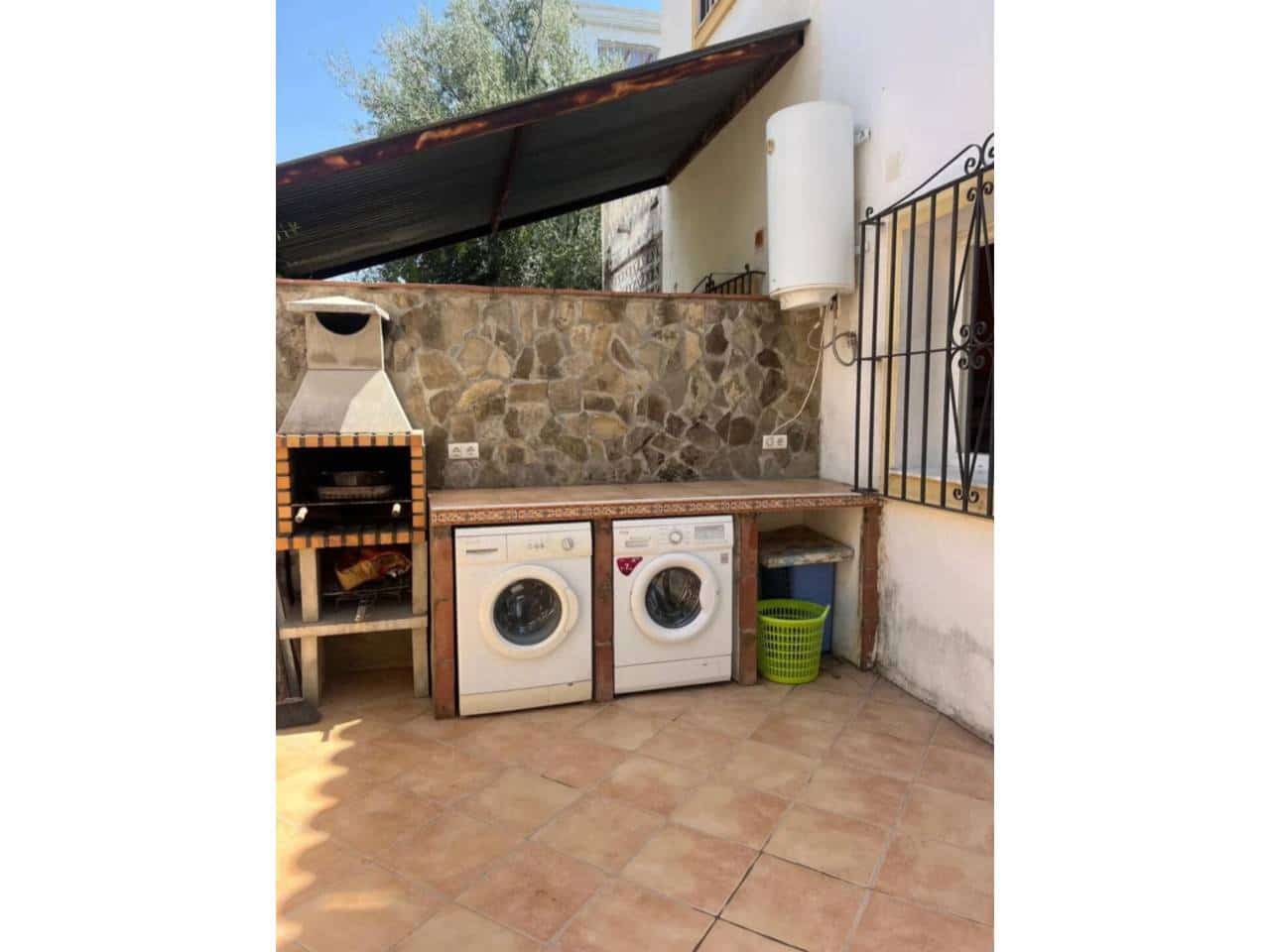 3 makuuhuone Rivitalo vuokrattavana paikassa Marbella mukana uima-altaan 
autotalli - 4 950 € (Ref: 9343380)