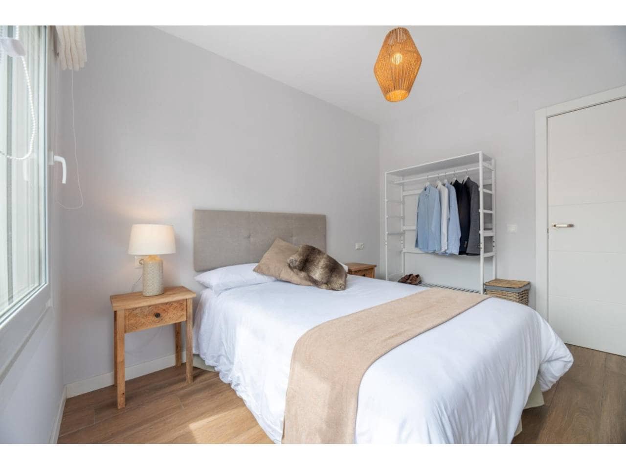 3 bedroom Flat for rent in Estepona with garage - € 2,700 (Ref: 9343382)