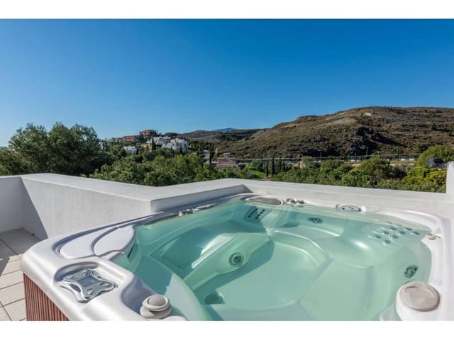 2 bedroom Flat for rent in Benahavís with pool garage - € 3,500 (Ref: 9343383)