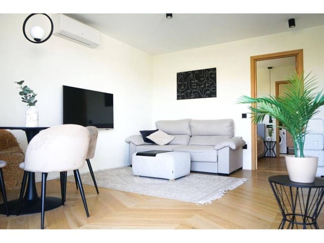 5 bedroom Villa for sale in Benahavís with pool garage - € 1,299,000 (Ref: 9343384)