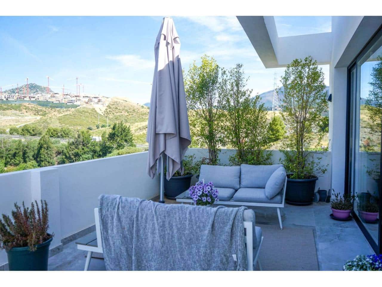 5 Zimmer Villa zu verkaufen in Benahavis mit Pool Garage - 1.299.000 € (Ref: 9343384)