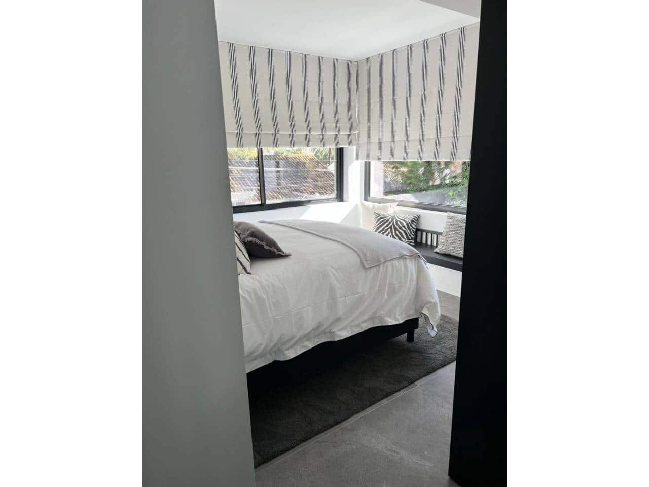 5 bedroom Villa for sale in Marbella with pool garage - € 2,200,000 (Ref: 9343385)