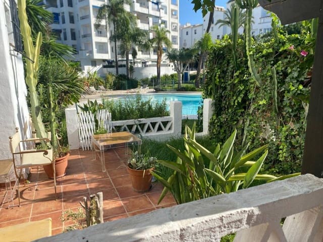 3 soverom Leilighet til leie i Puerto Banus, Marbella med svømmebasseng garasje - € 3 500 (Ref: 9356600)