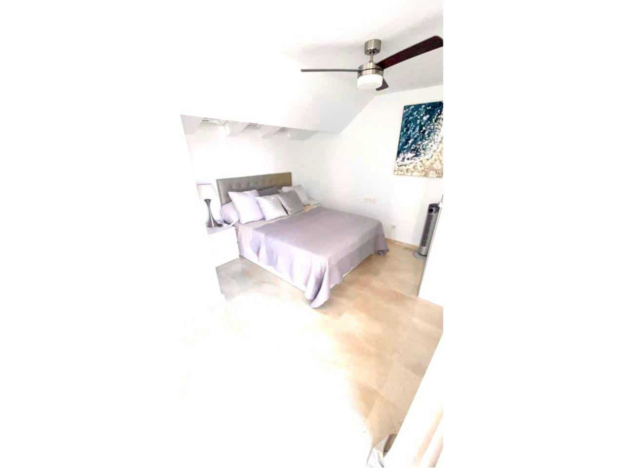 4 makuuhuone Rivitalo vuokrattavana paikassa Puerto Banus mukana uima-altaan 
autotalli - 4 000 € (Ref: 9357005)