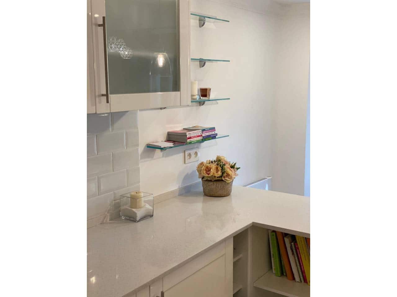 4 makuuhuone Rivitalo vuokrattavana paikassa Puerto Banus mukana uima-altaan 
autotalli - 4 000 € (Ref: 9357005)