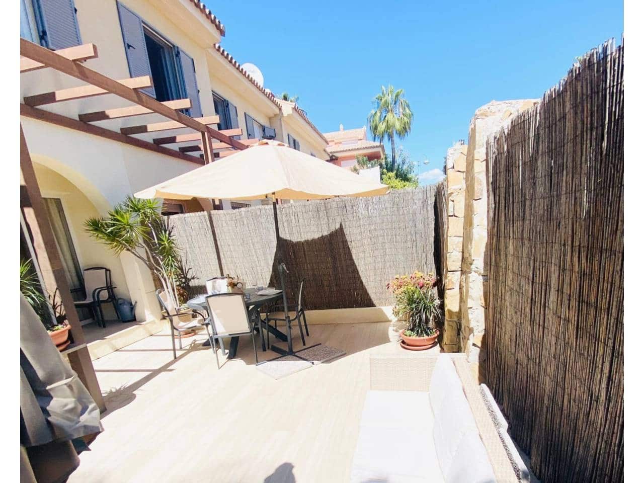 4 makuuhuone Rivitalo vuokrattavana paikassa Puerto Banus mukana uima-altaan 
autotalli - 4 000 € (Ref: 9357005)