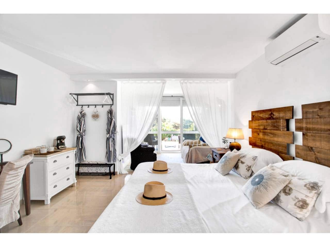 6 Zimmer Villa zu vermieten in Marbella mit Pool Garage - 7.800 € (Ref: 9395616)