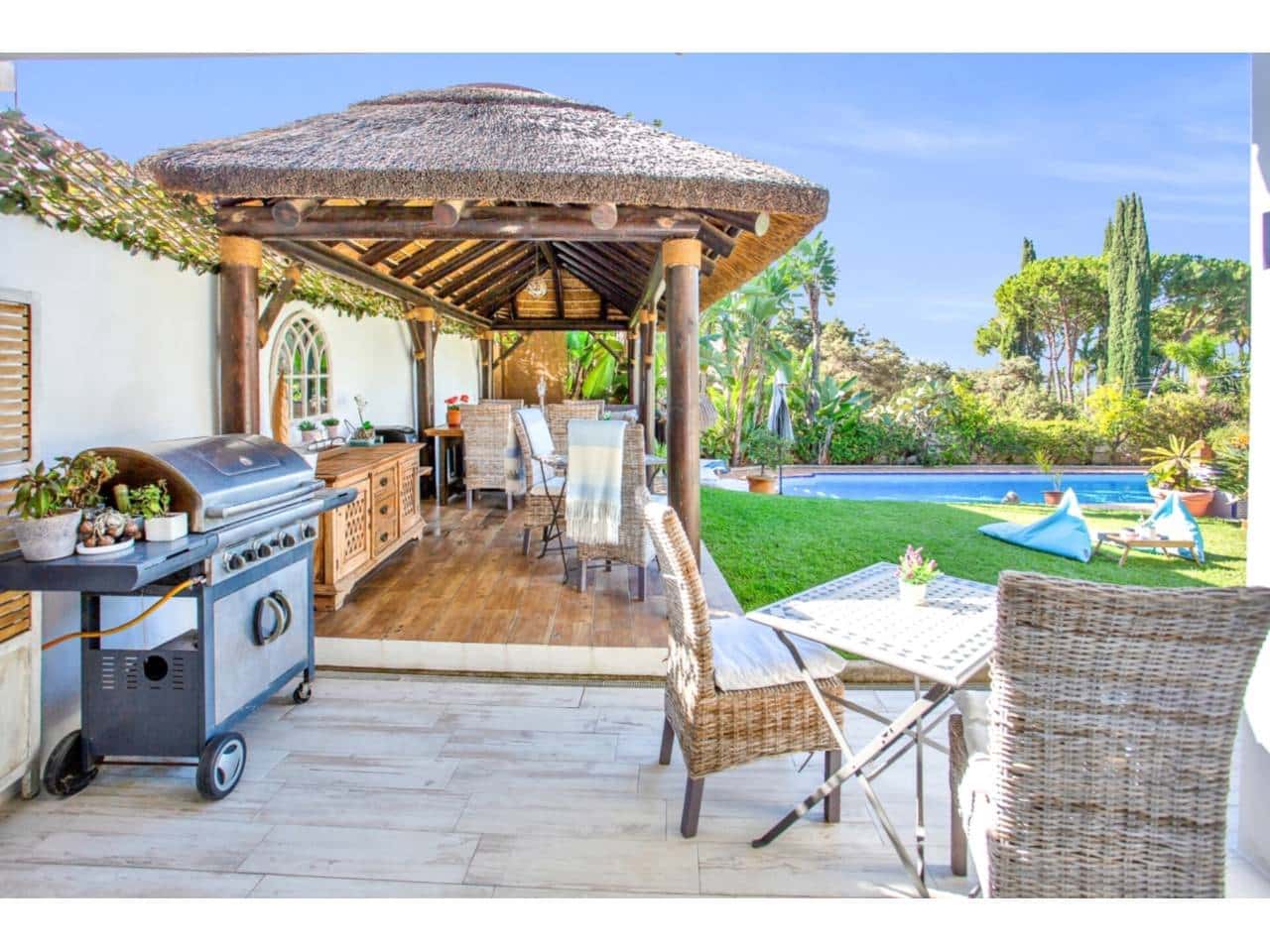 6 Zimmer Villa zu vermieten in Marbella mit Pool Garage - 7.800 € (Ref: 9395616)