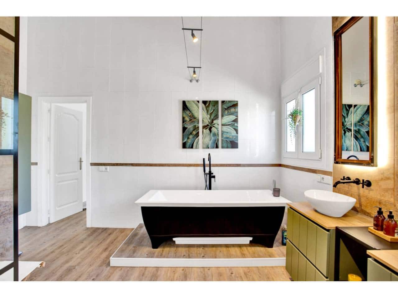 6 Zimmer Villa zu vermieten in Marbella mit Pool Garage - 7.800 € (Ref: 9395616)