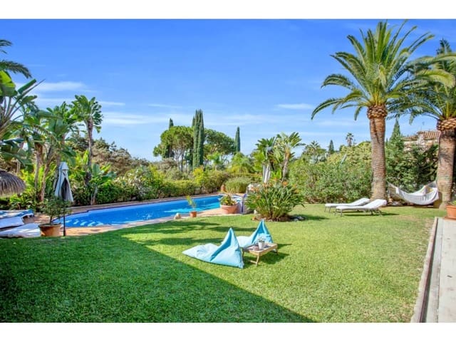 6 Zimmer Villa zu vermieten in Marbella mit Pool Garage - 7.800 € (Ref: 9395616)