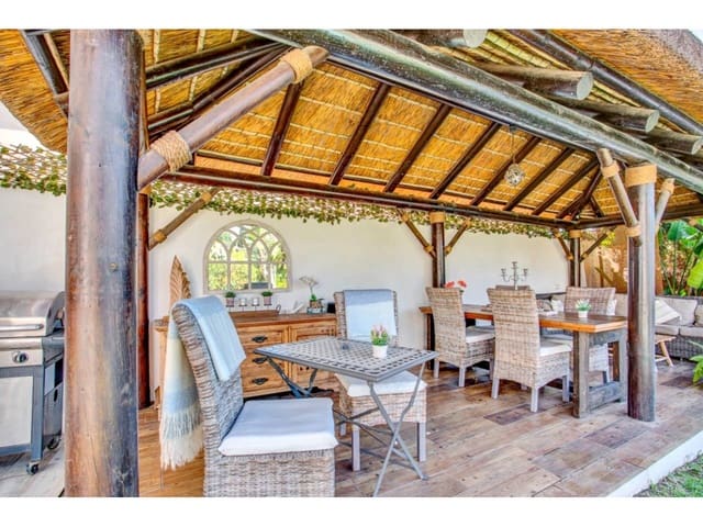 6 Zimmer Villa zu vermieten in Marbella mit Pool Garage - 7.800 € (Ref: 9395616)