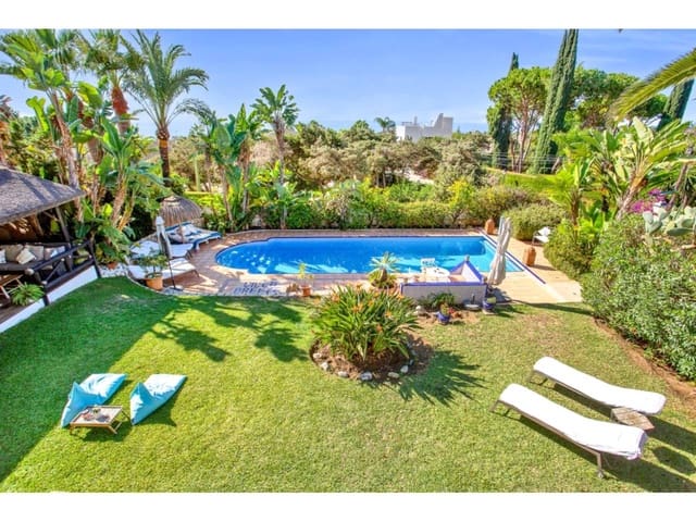 6 Zimmer Villa zu vermieten in Marbella mit Pool Garage - 7.800 € (Ref: 9395616)