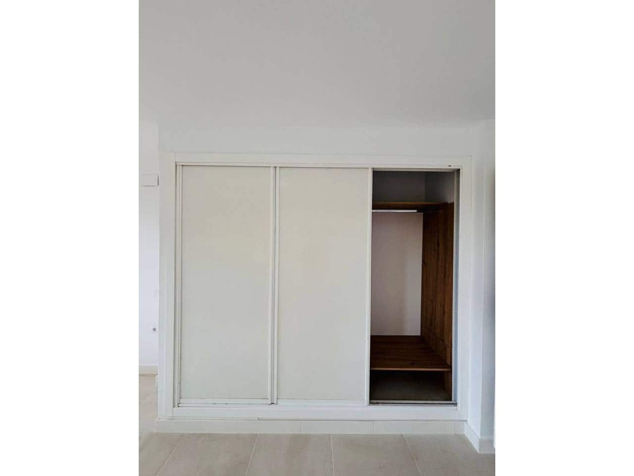 3 soverom Villa til leie i Elviria - € 2 100 (Ref: 9400441)