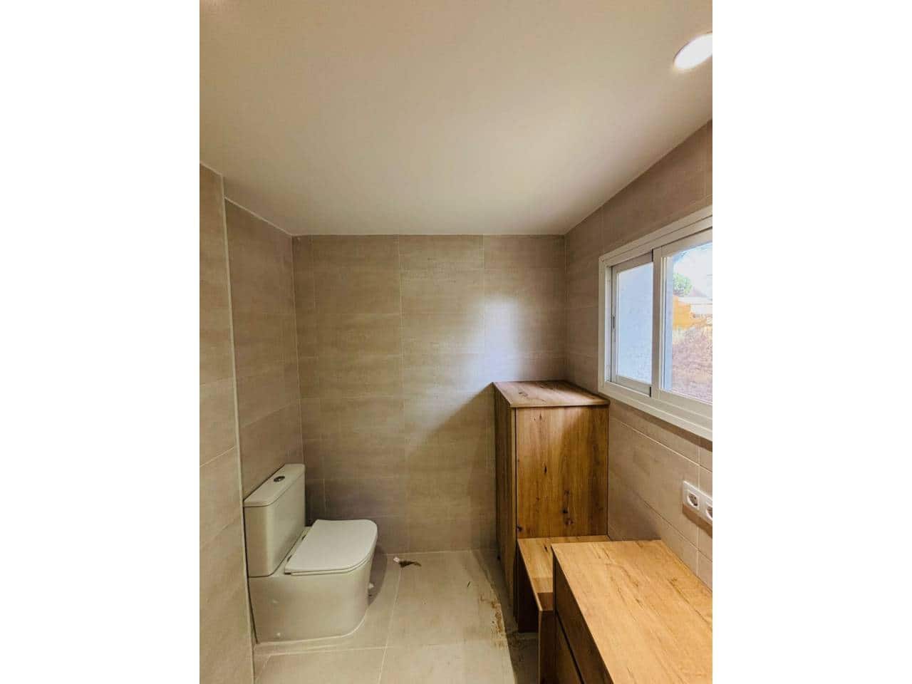 3 soverom Villa til leie i Elviria - € 2 100 (Ref: 9400441)