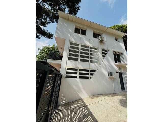 3 soverom Villa til leie i Elviria, Marbella - € 2 100 (Ref: 9400441)