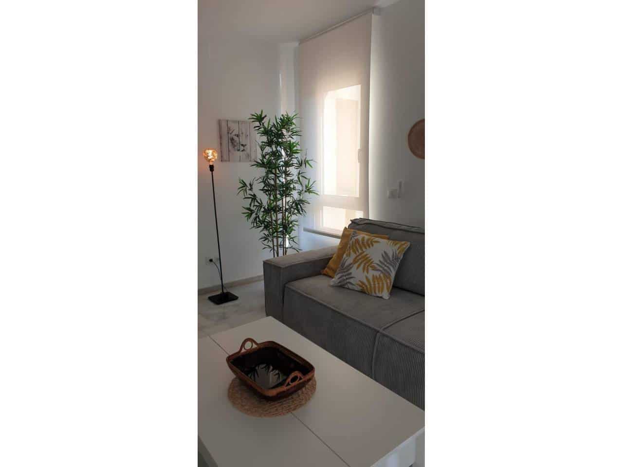 2 makuuhuone Asunto vuokrattavana paikassa Benalmadena mukana uima-altaan 
autotalli - 1 750 € (Ref: 9402950)