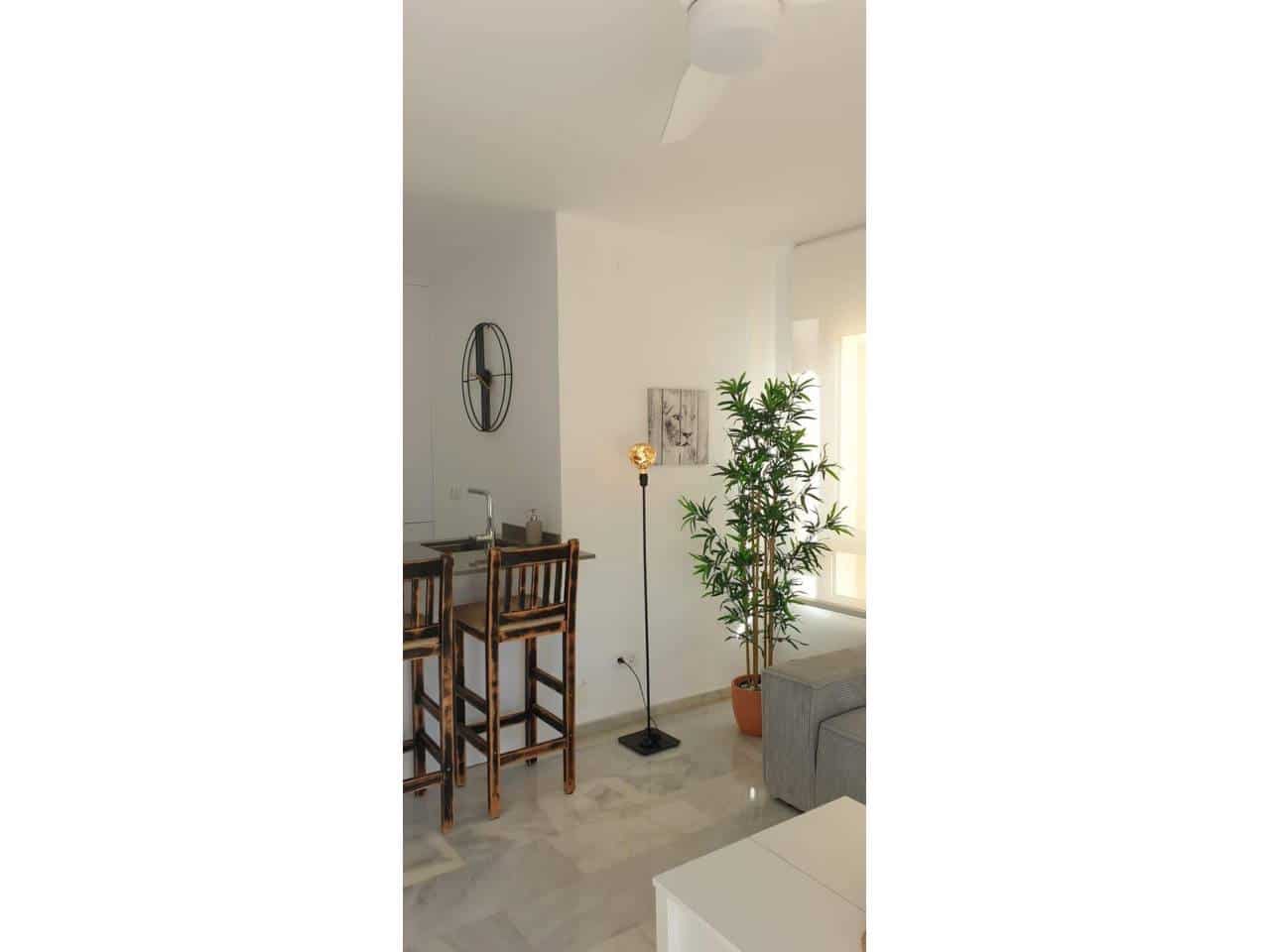 2 makuuhuone Asunto vuokrattavana paikassa Benalmadena mukana uima-altaan 
autotalli - 1 750 € (Ref: 9402950)