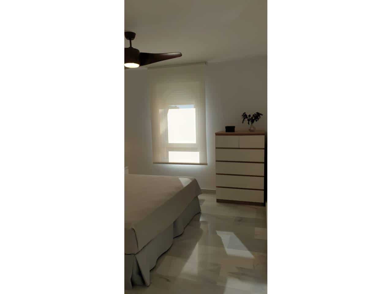 2 makuuhuone Asunto vuokrattavana paikassa Benalmadena mukana uima-altaan 
autotalli - 1 750 € (Ref: 9402950)