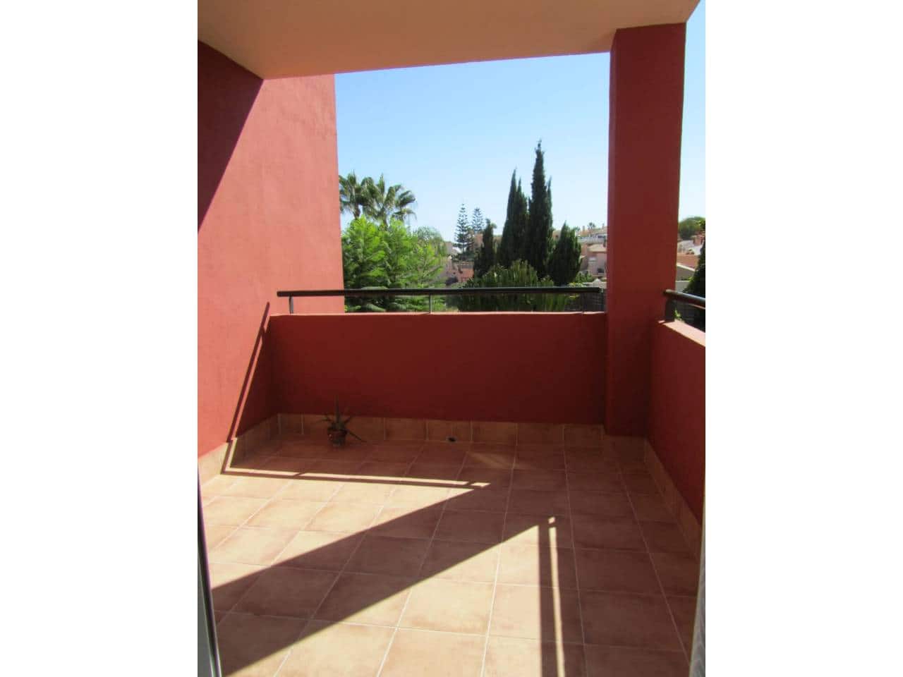 3 soveværelse Lejlighed til leje i Mijas med swimmingpool - € 1.400 (Ref: 9402952)