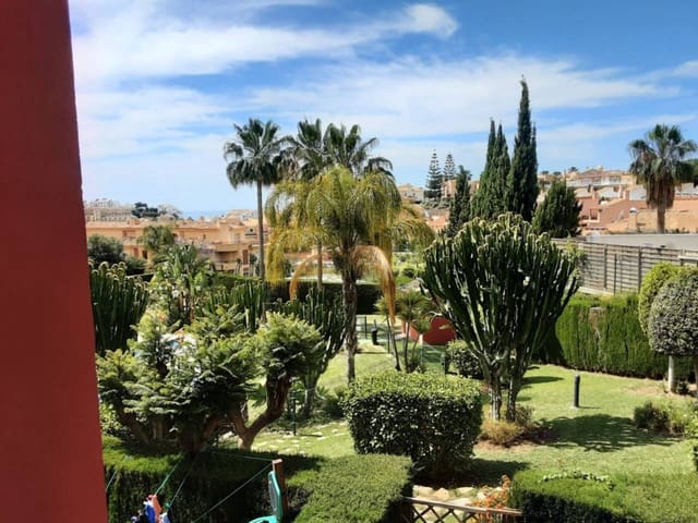 3 soveværelse Lejlighed til leje i Mijas med swimmingpool - € 1.400 (Ref: 9402952)